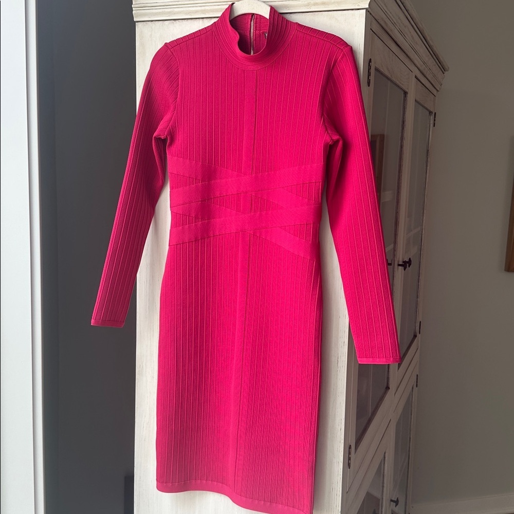 VENUS Fuchsia Ribbed Long-Sleeve Bodycon Dress